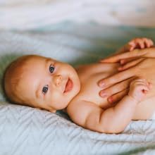 Generic (200g 200g Pack 2 Herbal Baby Bath Powder - Gentle Skin Soother & Rash Protector + Pouch)