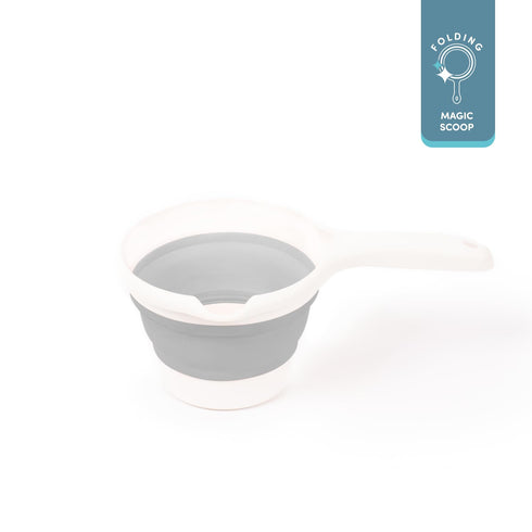 Collapsible Baby Rinse Cup, Lightweight Water Container, Foldable Bathing Solution for Babies and Toddlers