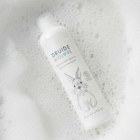 BioLove Bath Foam Bubble Bath Baby wash Care, Relaxing Foaming Bath, Bubble
