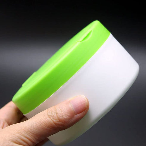 Green Plastic Portable Baby Skin Care After-Bath Powder Puff Case, Talcum Powder Container with Sifter