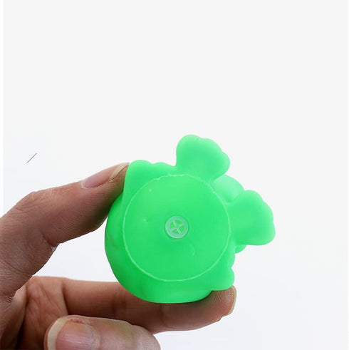 YUERFEILA 4Pcs Baby Bath Toys Rubber Green Frog Family Squeak Float Bath Ducks Bath Tub Shower Toys for Toddlers Boys