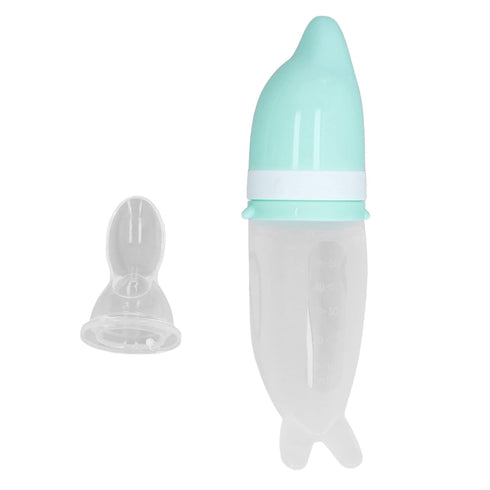 Silicone Baby Squeeze Bottle, Cute Integrated Design Green Soft Spoon Feeder for Infants, Easy Clean