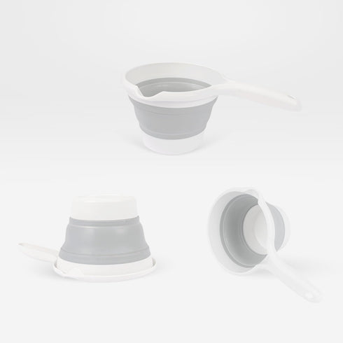 Collapsible Baby Rinse Cup, Lightweight Water Container, Foldable Bathing Solution for Babies and Toddlers