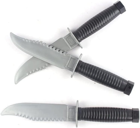 3pcs Fake Knife Realistic Toy Weapon, Plastic Prop Dagger for Halloween, Fools Day Party, Cosplay Joke Gadget