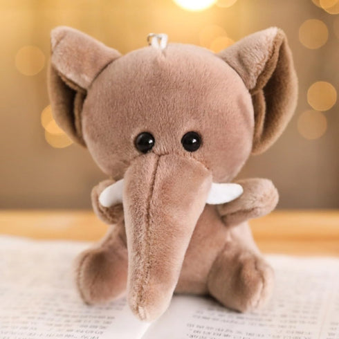 6 Pieces Jungle Stuffed Animal Set - Plush Lion, Elephant, Tiger, Giraffe Toys for Party Theme