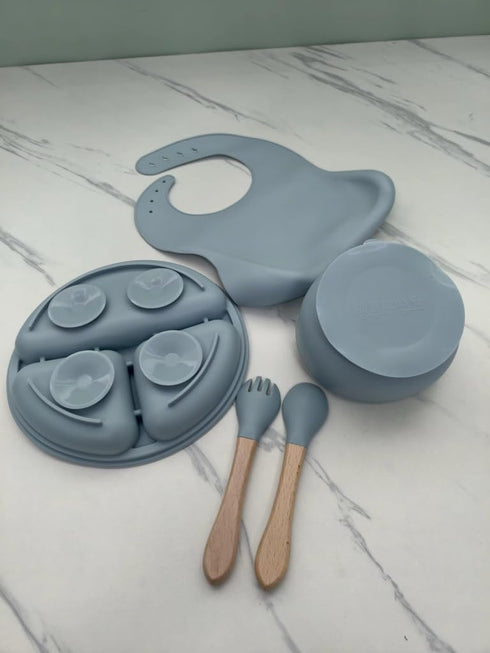 Generic 5-Piece Set 100% Silicone Baby Feeding Suction Bowl, Divided Plate, Adjustable Bib, Spoon & Fork Food-Grade