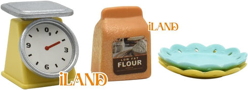 1:12 iLAND Miniature Dollhouse Accessories on Scale, Dollhouse Kitchen Accessories of Mini Blender & Kitchen Scale