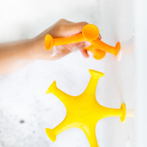 Set 3 Ubbi Starfish Stretch and Suction Bath Toys, Baby Bath Accessory, Water Toys for Toddler Bath Time, Fun Baby