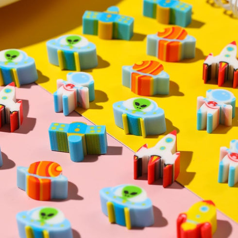 Kaemi 300 Pcs Mini Desk Pets for Kids, Cute Small Space Erasers for Party Favors, Classroom Prizes, Carnival Gifts