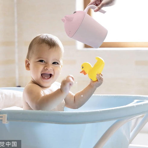 Surakey Baby Rinse Cup Hair Washing Shower Bath Cartoon Cat Silicone Soft Adjustable Visor Head Protector Shampoo Spoon