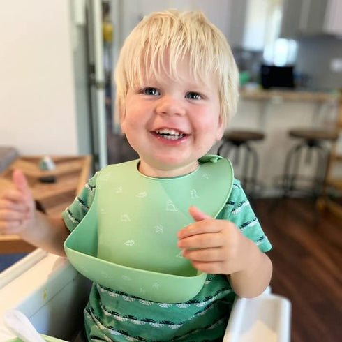 Silicone Baby Bibs, Adjustable Fit Waterproof Bibs for Baby Eating Supplies and Feeding