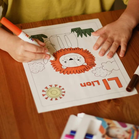 NuFun Activities Mess Free Coloring Set - Animals of The Alphabet, Gift for Toddlers with 26 Preprinted Pages