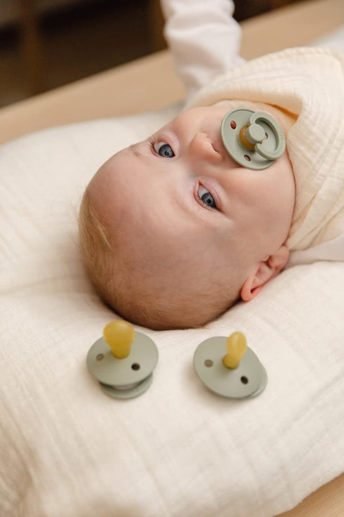 0-6 Set 2 Symmetrical 0-6 BIBS Pacifiers Months | of Colour Pacifier with Nipples | BPA-Free Natural Rubber | Made