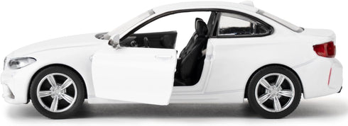1:36 BMW M2 Diecast Toy Car, Pull Back Model for Kids Aged 3 and Up, Gift in White
