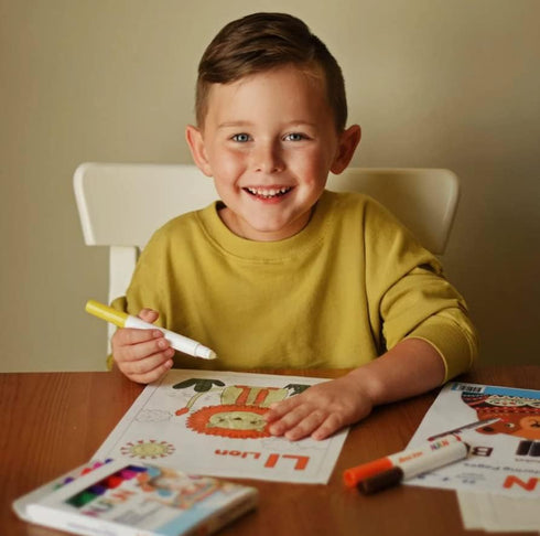 NuFun Activities Mess Free Coloring Set - Animals of The Alphabet, Gift for Toddlers with 26 Preprinted Pages