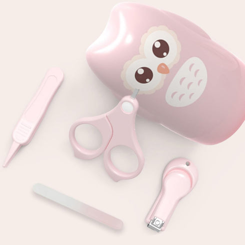 Nail Clipper Safe Manicure Grooming Kit with Comfortable Grip Lightweight Portable Case for Newborn and Moms
