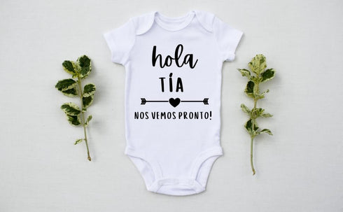 Generic "Hola Tia Nos Vemos Pronto" Pregnancy Announcement Outfit Gift for Expecting Aunties
