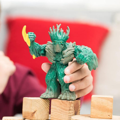 6 7+ 70151 schleich Eldrador Creatures - Jungle Emperor Action Figure with Movable Arms and Shield - Tree Beast Toy