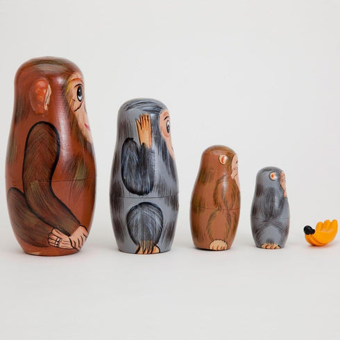 Bits and Pieces - Nesting Monkeys - Hand Painted Wooden Nesting Dolls - Set of 5 Dolls from 6" Tall