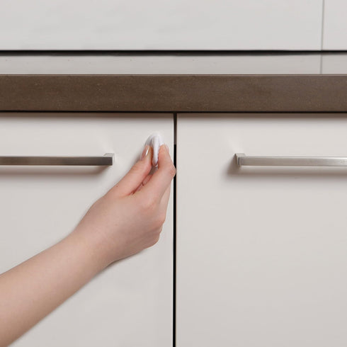 Dreambaby Adhesive Mag Locks, 8-Pack with 1 Key, Child Proofing Cabinet Magnetic Latches