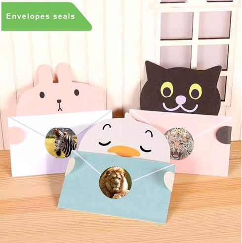 Animal Stickers for Kids, Realistic Jungle Animal Safari Zoo Labels for Toddlers Party Favors, 200Pcs Per Roll