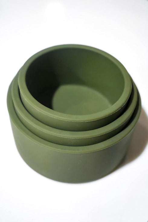 Stay Put 3pcs Suction Snack Cups for Babies and Toddlers, Dishwasher and Microwave Safe, Olive Green