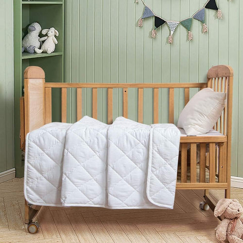 39x47 Inches, FLXXIE Down Alternative Toddler Comforter, Lightweight, Machine Washable and Warm Baby Crib Quilted