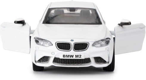 1:36 BMW M2 Diecast Toy Car, Pull Back Model for Kids Aged 3 and Up, Gift in White