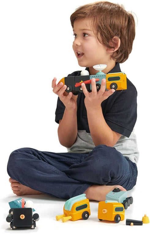 Tender Leaf Toys Space Race - Mix and Match Space Themed Vehicles Toy Set for Kids 3+ - Creative Pretend Play