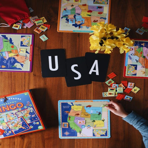 eeBoo United States Geography Bingo Game - 2 to 6 Players, 6 Game Cards, 84 Playing Cards, Drawstring Bag