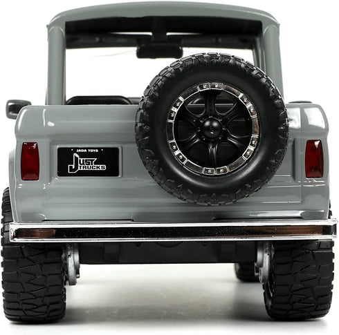 1:24 1973 Jada Toys Just Trucks Ford Bronco Die-cast Car Grey, Toys for Kids and Adults