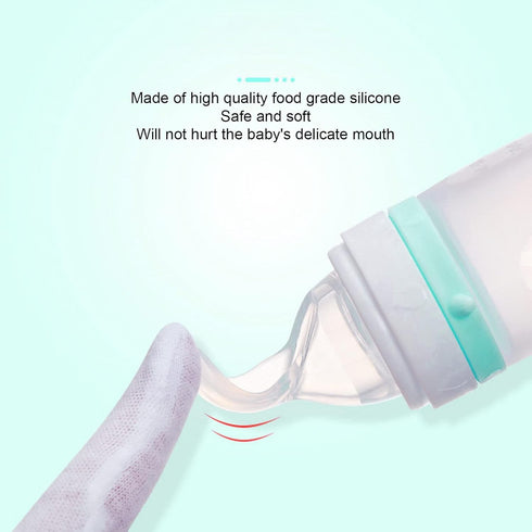 Silicone Baby Squeeze Bottle, Cute Integrated Design Green Soft Spoon Feeder for Infants, Easy Clean
