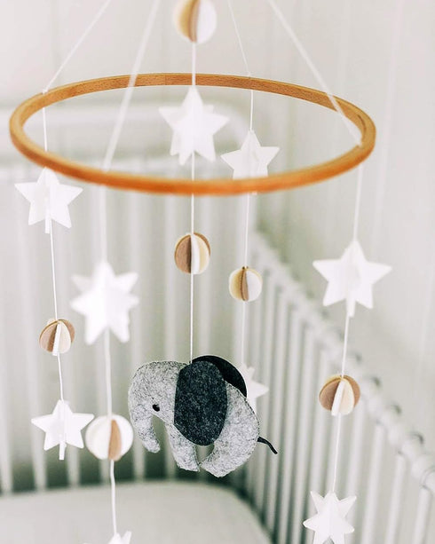 Scandinavian Elephant Baby Crib Mobile, Grey Portable Hanging Mobile for Newborns, Gift-givers.