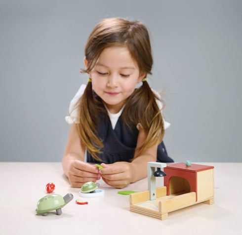 Set 10 Set Mummy Set 3+ Tender Leaf Toys - Tortoise Pet - Piece Wooden Animal Play with and Baby Tortoise, House