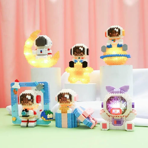 Micro Building Blocks Astronaut Model with Light, Building Toy for Kids or Adults, Lunar Mini Blocks