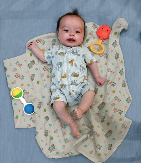 100% 47 47 hugs & llamas | Organic Cotton Muslin Swaddle Blankets | Unisex Swaddle Blanket | Extra Soft | Swaddles