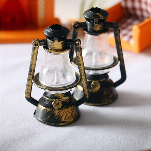 Miniature Lamps for Dollhouse - Retro Oil Lantern, Scene Ornaments, Hurricane Kerosene Lamp Decoration