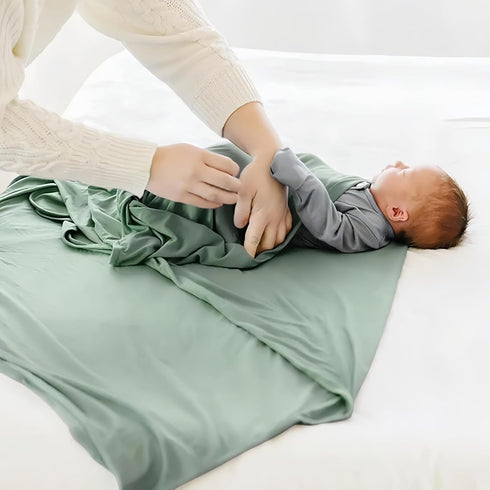 SEVDO Set Baby Receiving Blankets with Matching Beanie Newborn Nursery Swaddle Unisex Swaddle Wrap Soft Silky Neutral