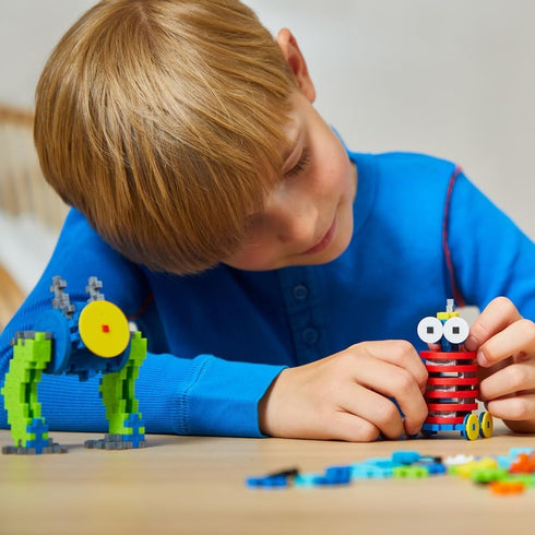 Set, 3D 250 PLUS PLUS Learn to Build Interlocking Mini Building Blocks, Puzzle Construction Stem Toy for Kids - Robots