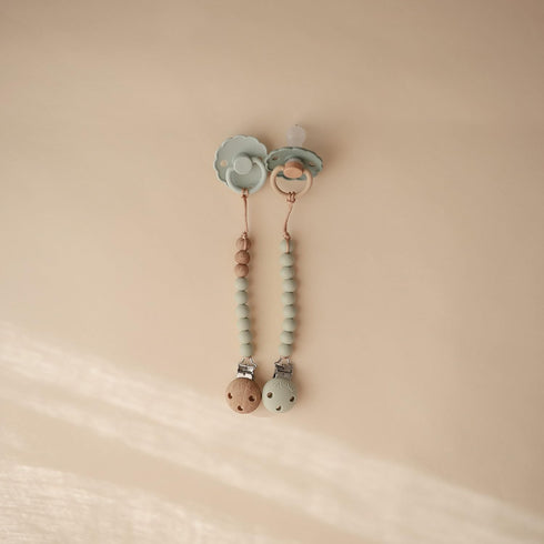 100% mushie Silicone Baby Pacifier Clip BPA Free | Hera (Sage)
