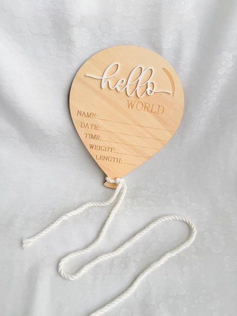 Kemmintvn Wooden Newborn Announcement Ornament, Hello World Balloon Sign with Hanging Rope, Birth Details Wood
