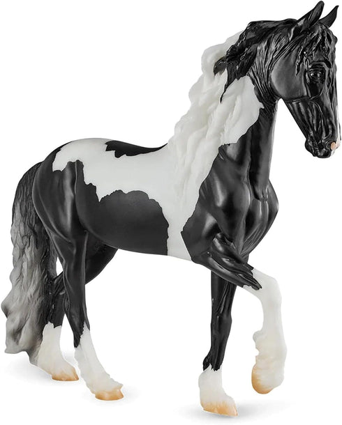 Breyer Horses Traditional Series Battlefield Angel-Ezra HP - Grand Champion Dressage Model Toy