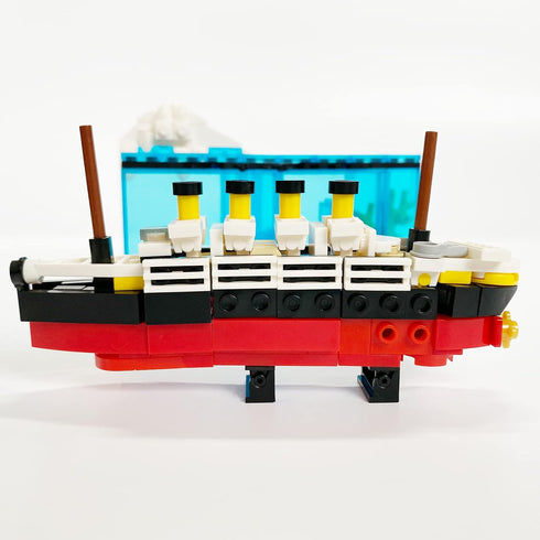 Titanic Sink and Break in Half Toy Building Blocks, Titanic Cruise Ship Model Toy, 247 PCs Kit
