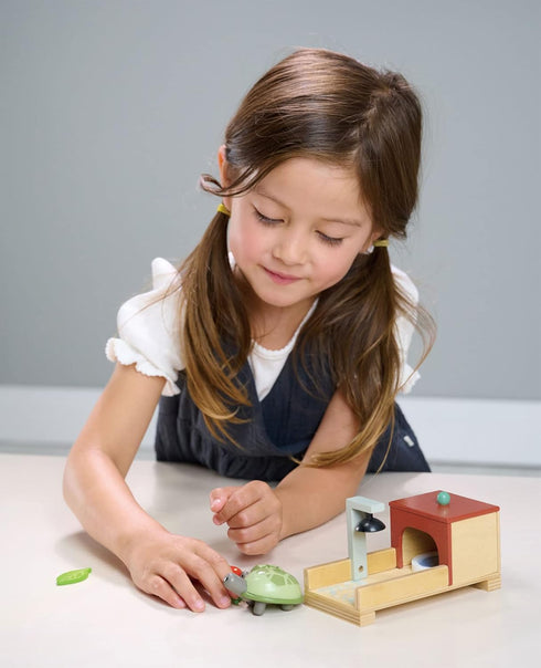 Set 10 Set Mummy Set 3+ Tender Leaf Toys - Tortoise Pet - Piece Wooden Animal Play with and Baby Tortoise, House