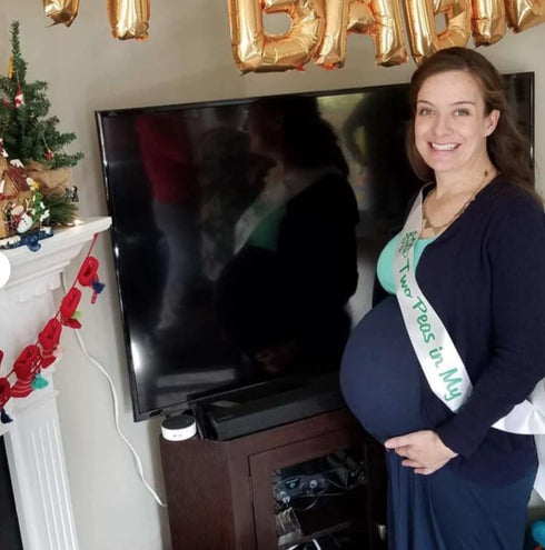Amy's Bubbling Boutique Twin Baby Shower Sash, Two Peas in My Pod for Mom to Be, White & Green