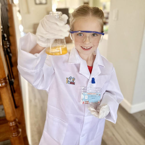 INNOCHEER Kids Science Experiment Kit with Lab Coat, Scientist Costume Dress Up for Boys and Girls Age 6+