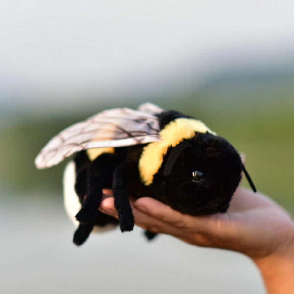 Cute Honeybee Plush Doll, Soft Bee Plush Toy, Stuffed Animal Doll, 17cm