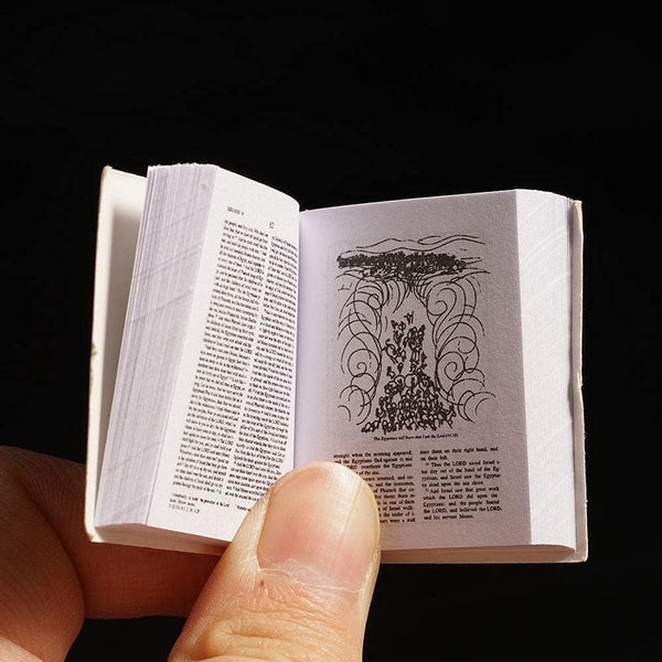 Galepromot 1Pc Mini Bible Pocket Book 1/12 Dollhouse Miniature Book Bookshelf Bedroom Library