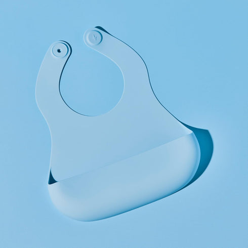 BPA-Free Magnetic Silicone Baby Bib - Waterproof & Easy to Clean