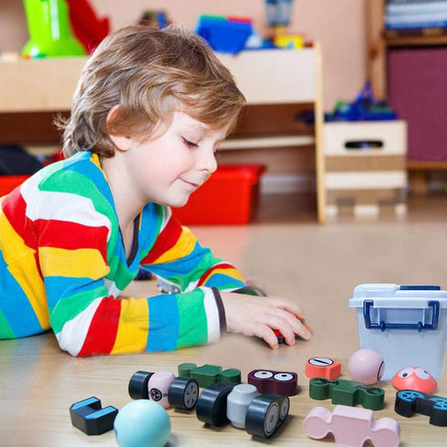 Gifts2U 35PCS Set Playset 3-6 Magnetic Robots, Magnetic Blocks for Kids with Storage Box, Stacking Robots Toy STEM